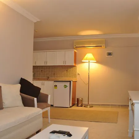 فندق Moonshine & 3*