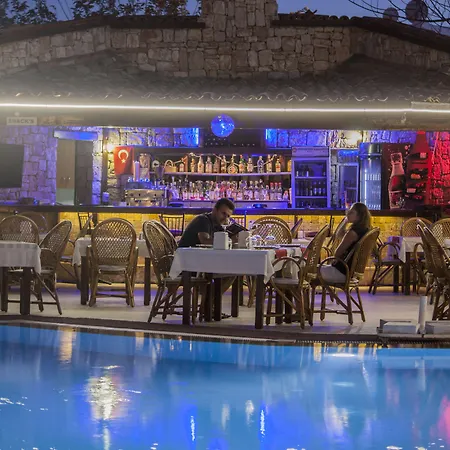 فندق Moonshine &