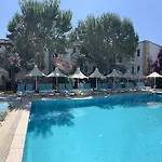 Moonshine & Otel 3*
